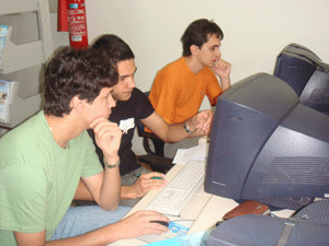 http://www.toledoprudente.edu.br/sistemas/imagens/noticias/gincanadireito2008.gif